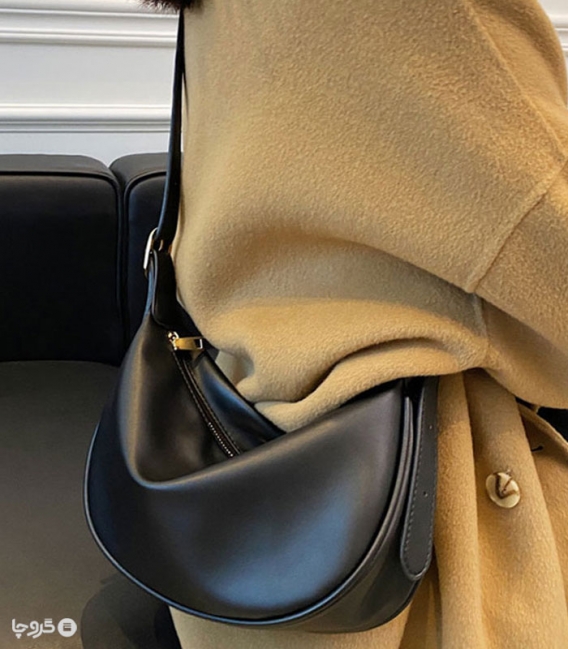 کیف دوشی زنانه زیپ دار چرم کد 2402 طرح کلاسیک