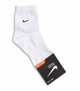 جوراب نیم ساق گلدوزی مردانه طرح Nike سفید