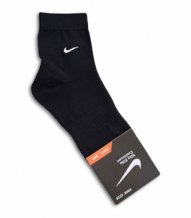 جوراب نیم ساق گلدوزی مردانه طرح Nike مشکی