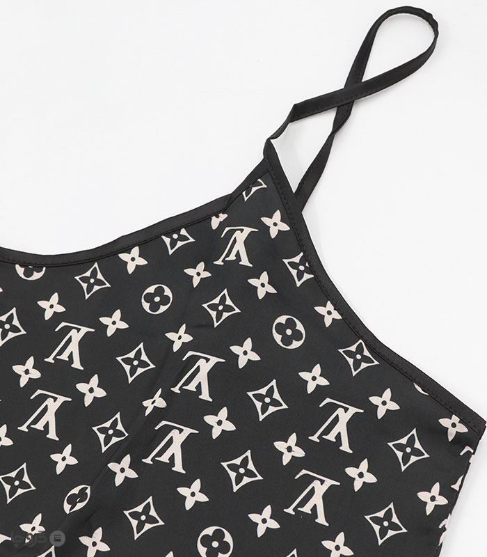 ست تاپ و شورتک ساتن کد 1010 طرح لویی ویتون