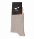 جوراب ساقدار کش انگلیسی گلدوزی طرح Nike خاکی