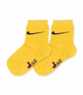 جوراب نیم ساق بچگانه نانو پاآرا کد 703 طرح Nike زرد