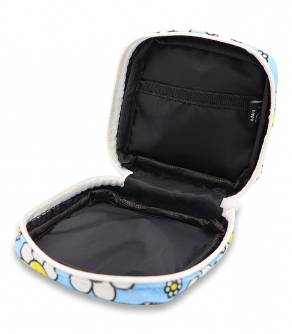 کیف نوار بهداشتی زیپ دار Hippo هیپو ابعاد 13×13 طرح گل‌گلی آبی