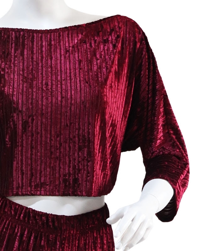 ست شلوار و کراپ Neev نیو مخمل راه راه کد Meissa 4609 زرشکی Dark Red