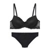 لباس زیر زنانه
