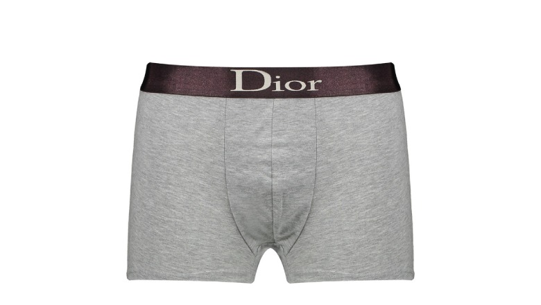 گرانترین شورت مردانه دیور تا ۳۵۰ دلار عرضه می‌شود و معمولا در کالکشن‌های فصلی محدودند.