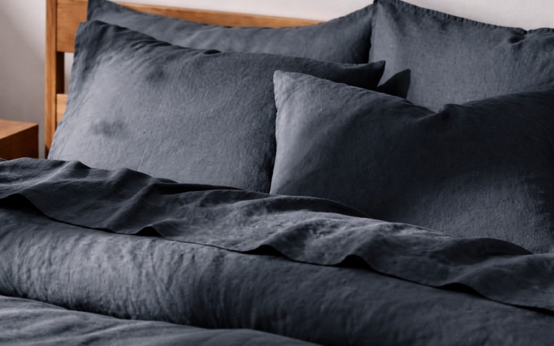 پارچه روتختی را حضوری بخریم یا آنلاین؟